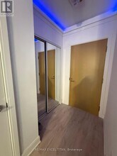 65 Annie Craig Dr in Toronto, ON - Building Photo - Building Photo