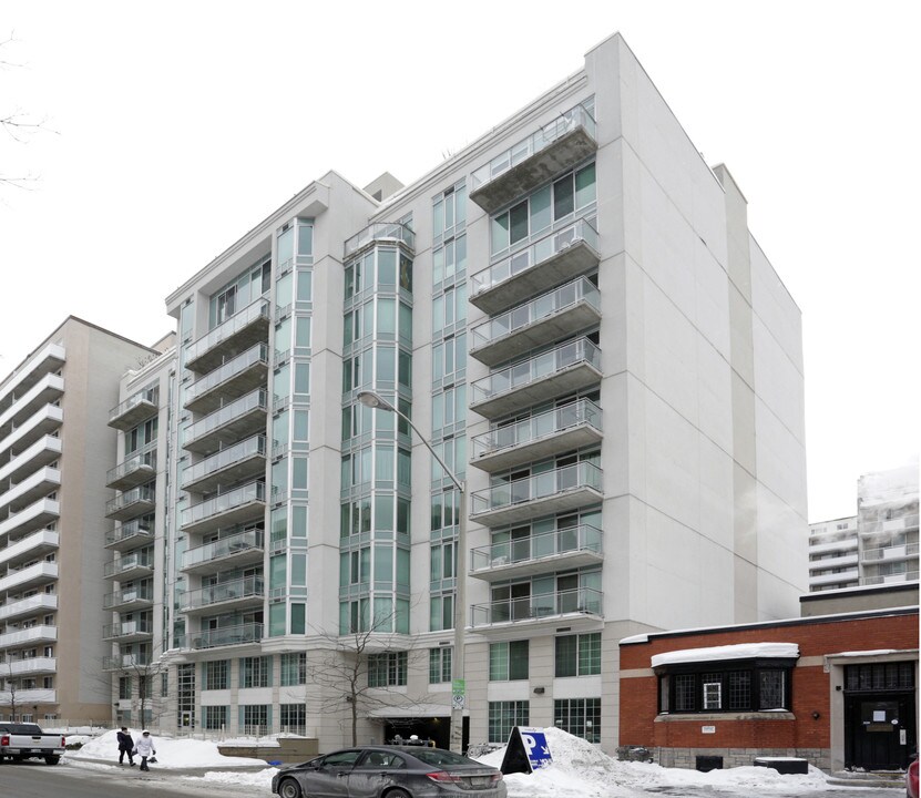 Somerset Gardens in Ottawa, ON - Building Photo