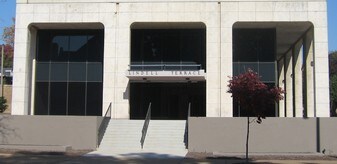 Lindell Terrace in St. Louis, MO - Building Photo