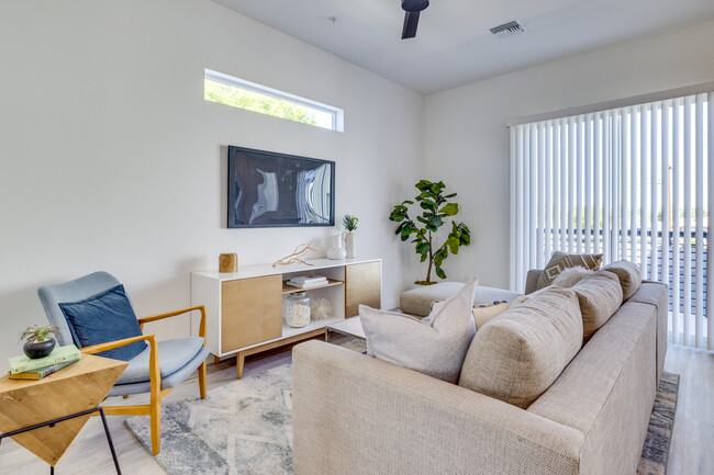 Boulevard on 20th in Phoenix, AZ - Building Photo - Interior Photo