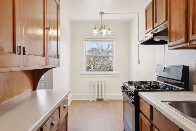 3004 Ottawa Ave S in Minneapolis, MN - Building Photo - Building Photo