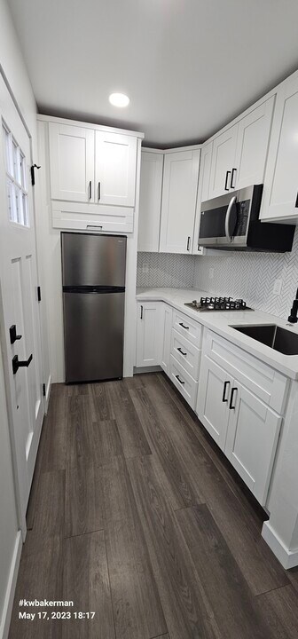 4837 A St in San Diego, CA - Building Photo