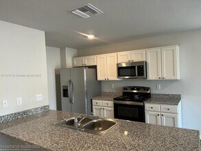 1452 Stone Ridge Cir in Sebring, FL - Building Photo - Building Photo