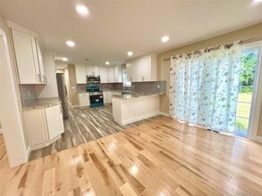 5 St James St in Centereach, NY - Building Photo - Building Photo