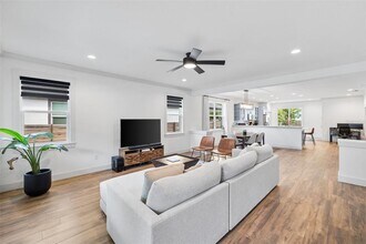 1520 E Diana St in Tampa, FL - Building Photo - Building Photo