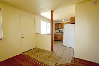 3704 S Gunnison St in Tacoma, WA - Building Photo - Building Photo