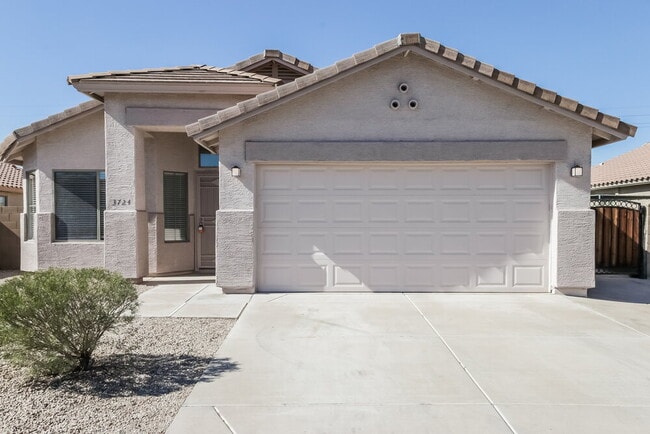 property at 3724 W Pleasant Ln