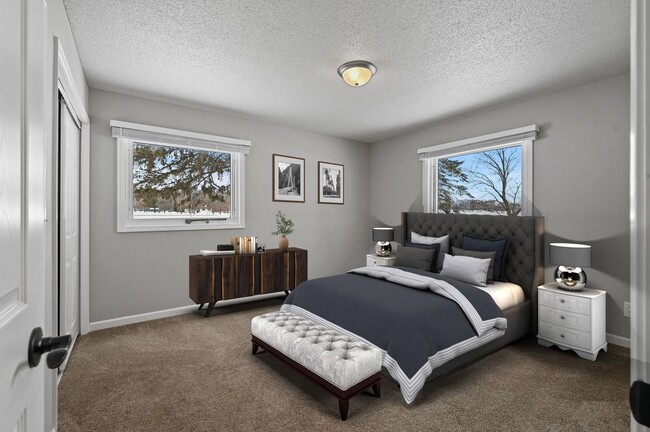 9402 65th St NE in Otsego, MN - Foto de edificio - Building Photo