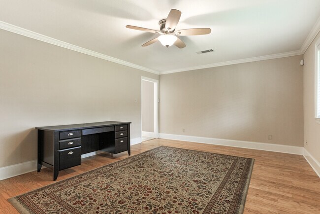 5012 Antonini Dr in Metairie, LA - Building Photo - Building Photo
