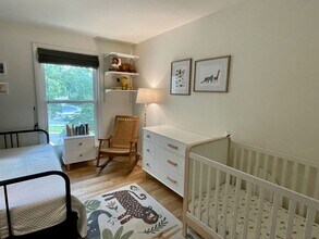 11925 Parklawn Dr in Rockville, MD - Building Photo - Building Photo