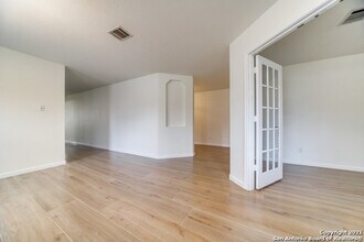 1754 Stargazer Pass in San Antonio, TX - Building Photo - Building Photo
