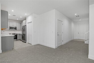 10940 Salt Bay Wy in Ft. Myers, FL - Building Photo - Building Photo