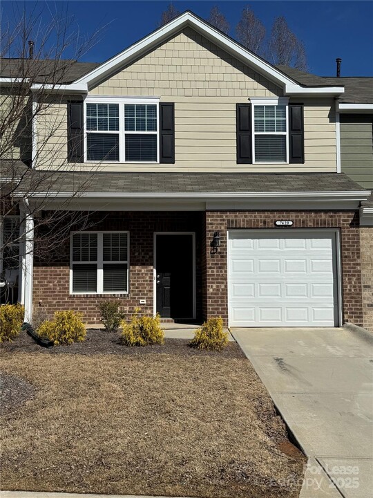 7420 Sienna Heights Pl in Charlotte, NC - Building Photo