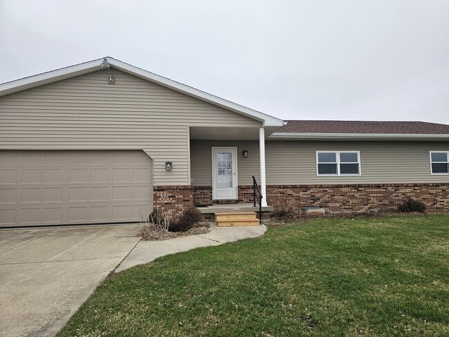 property at 17781 Silverwood Rd