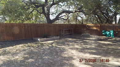 4132 St Charles Bay in San Antonio, TX - Building Photo - Building Photo