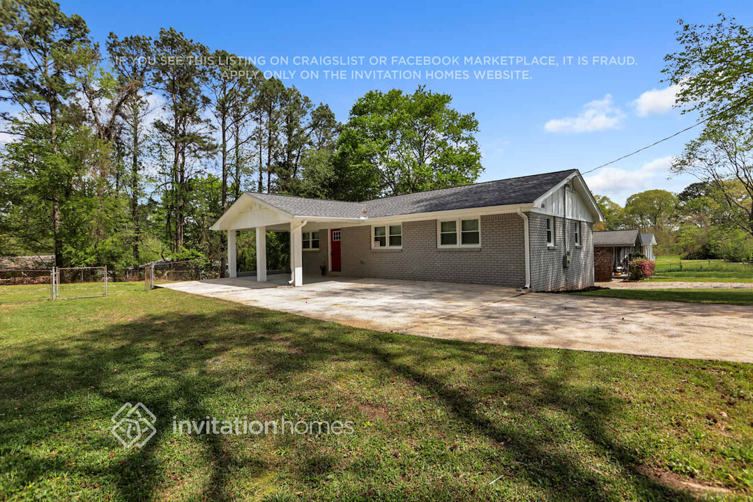 500 Norton Cir SE in Smyrna, GA - Building Photo