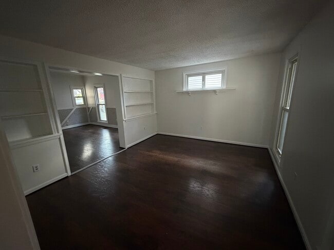 237 Tremont St, Unit 1 in North Tonawanda, NY - Building Photo - Building Photo