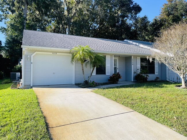 property at 1113 Oak Forest Cir