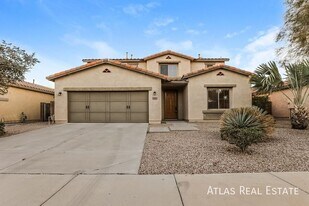 2863 W Mila Way in Queen Creek, AZ - Building Photo