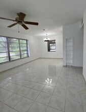6001 SW 116th Ave in Miami, FL - Building Photo - Building Photo