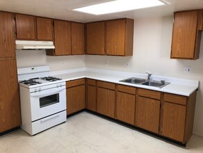 349 E Hamilton Ave in El Centro, CA - Building Photo - Building Photo