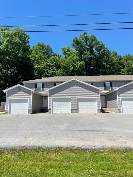 407 Upper Stone Ave in Bowling Green, KY - Building Photo
