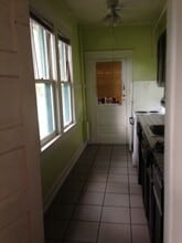 2100 W Dekle Ave in Tampa, FL - Building Photo - Building Photo