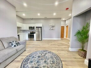 66 Main St-Unit -1 in Taunton, MA - Building Photo - Building Photo