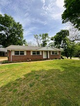 933 Karen Rd in Montgomery, AL - Building Photo - Building Photo