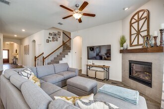 4533 Hemingway Ave in Aubrey, TX - Building Photo - Building Photo