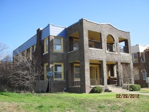 521 NW 29th St in Oklahoma City, OK - Foto de edificio - Building Photo