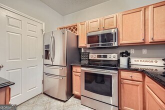 4333 Dunwoody Park in Atlanta, GA - Building Photo - Building Photo