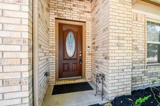 property at 2023 Manchester Crossing Dr