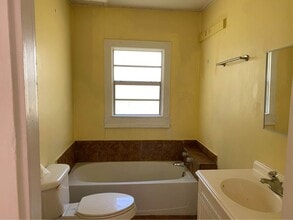 226 Gardener St in Grand Coteau, LA - Foto de edificio - Building Photo
