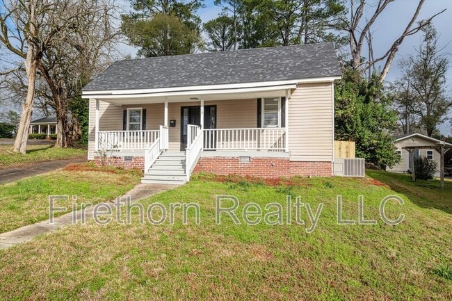 413 Norris St in Edgefield, SC - Building Photo - Building Photo