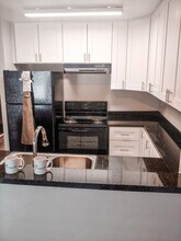 Parkway Village in Escondido, CA - Building Photo - Building Photo