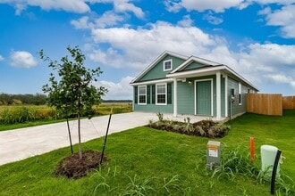 1105 Catfish Ln in Bastrop, TX - Building Photo - Building Photo