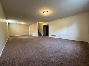 4429 Aurelius Rd in Lansing, MI - Building Photo - Building Photo