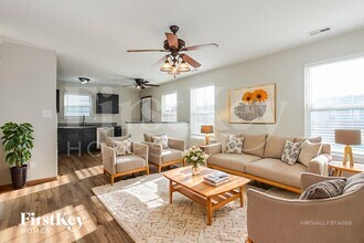 5355 Milhouse Rd, Unit 3-306 in Indianapolis, IN - Building Photo - Building Photo