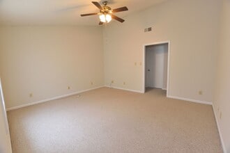 216 Sebastian Way in Rocky Mount, NC - Building Photo - Building Photo