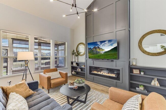 1305 Canopy Creek Way in Austin, TX - Building Photo - Building Photo