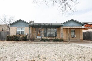 1542 Parr St in Amarillo, TX - Building Photo
