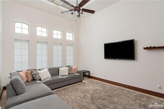 1213 Rhett Dr in Pharr, TX - Building Photo - Building Photo