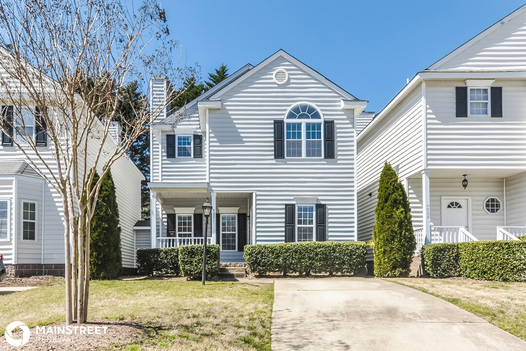 4021 Beaufain St in Raleigh, NC - Building Photo