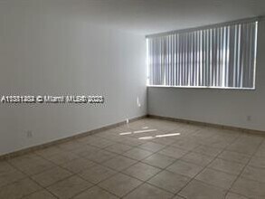 16546 NE 26th Ave-Unit -3I in North Miami Beach, FL - Building Photo - Building Photo