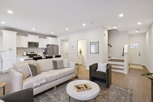 814 Dailey Pl in River Falls, WI - Building Photo