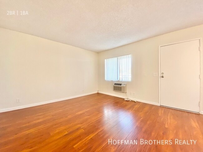 5011 Monte Vista St in Los Angeles, CA - Building Photo - Building Photo