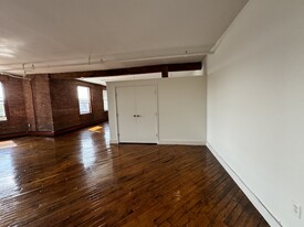 782 Tremont St, Unit 4 in Boston, MA - Building Photo - Building Photo