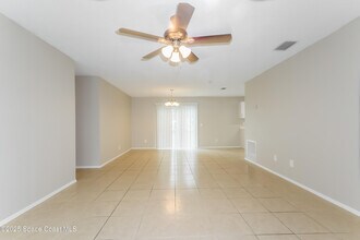 2831 SE Melaleuca Blvd in Port St. Lucie, FL - Building Photo - Building Photo