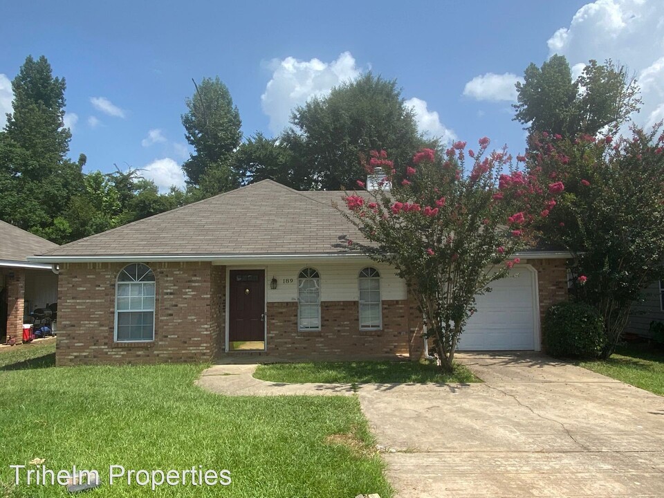 189 Greenfield Ln in Pearl, MS - Building Photo